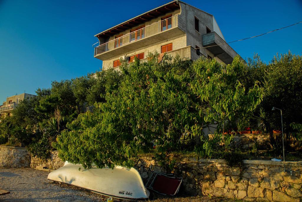 Apartments Adrialuka Dubrava  Eksteriør billede